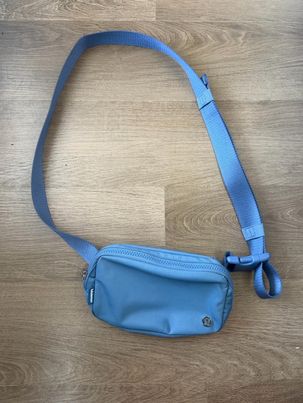 lululemon athletica Light Blue Belt Bag – Everyday Sling